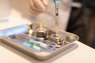 Injection d'acide hyaluronique à Lille